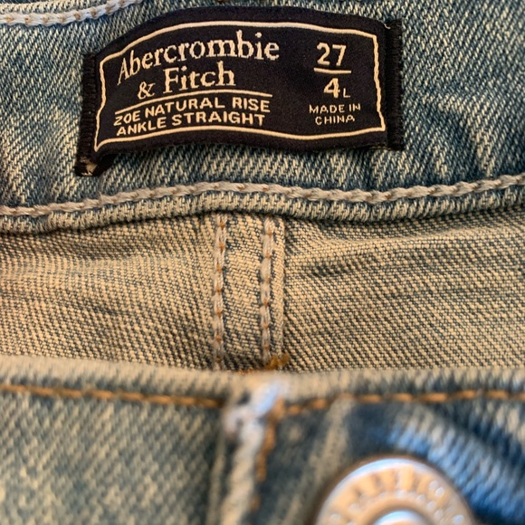 ABERCROMBIE & FITCH Zoe Natural Rise Ankle Straight Jean 27 LONG - Picture 3 of 12